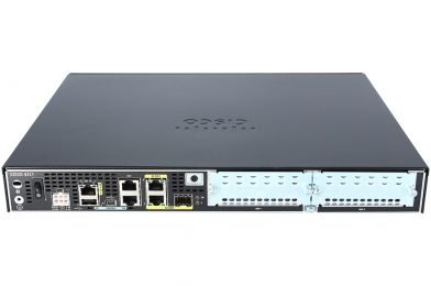 Cisco ISR 4331 (3GE,2NIM,1SM,4G FLASH,4G DRAM,IPB) # ISR4331/K9